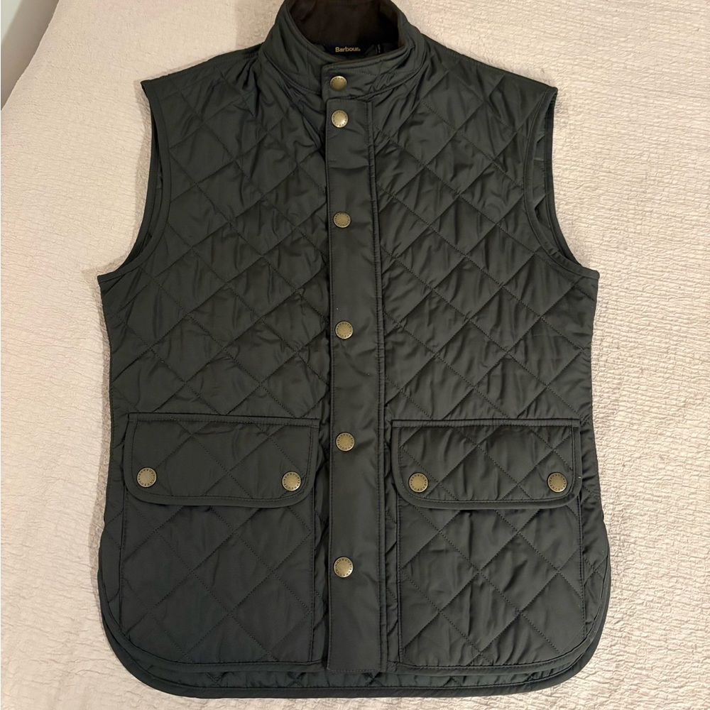 Men’s Barbour Lowerdale Quilted Gilet. 
Size Medium